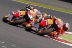 Casey Stoner vor Daniel Pedrosa 