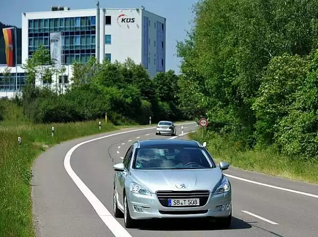 Peugeot 508 SW Titel-Bild zur News: Peugeot 508 SW