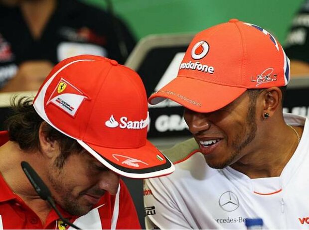 Lewis Hamilton, Fernando Alonso Lewis Hamilton, Fernando Alonso