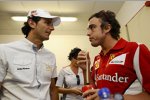 Spanier unter sich: Pedro de la Rosa (HRT) und Fernando Alonso (Ferrari) 