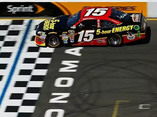 Clint Bowyer Titel-Bild zur News: Clint Bowyer