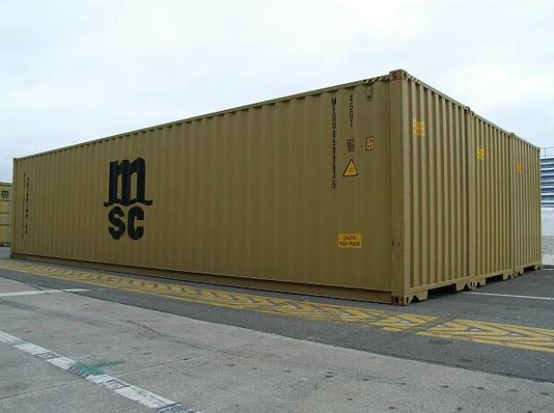 Container Container
