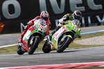 Hector Barbera vor Nicky Hayden 