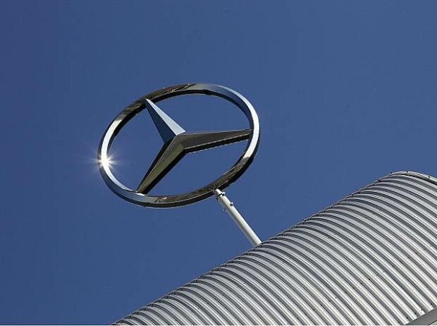 Titel-Bild zur News: Mercedes-Benz-Stern