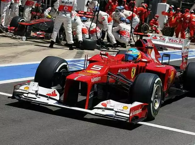 Fernando Alonso, Lewis Hamilton Titel-Bild zur News: Fernando Alonso, Lewis Hamilton
