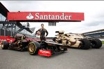 Batman meets Romain: Das Lotus-Team rührt in Silverstone die Werbetrommel für den neuen Batman-Kinofilm