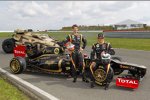 Romain Grosjean (Lotus) und Kimi Räikkönen (Lotus) 