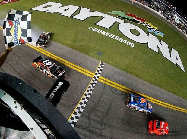 Austin Dillon, Michael Annett, Ricky Stenhouse, Kurt Busch Austin Dillon, Michael Annett, Ricky Stenhouse, Kurt Busch