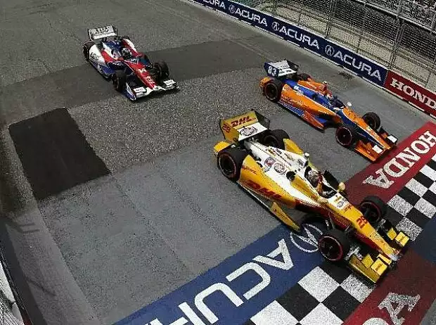 Ryan Hunter-Reay, Charlie Kimball, Mike Conway Titel-Bild zur News: Ryan Hunter-Reay, Charlie Kimball, Mike Conway