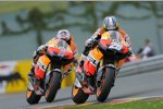 Daniel Pedrosa vor und Casey Stoner 