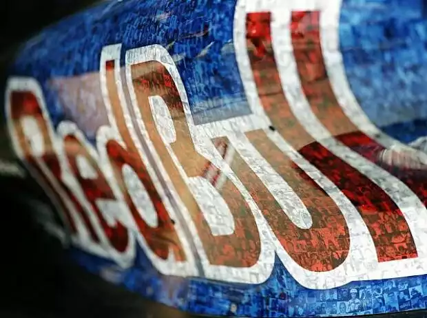 Titel-Bild zur News: Red Bull Faces for Charity
