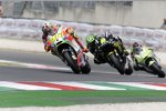 Valentino Rossi vor Cal Crutchlow und  Hector Barbera 