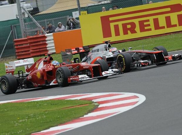 Titel-Bild zur News: Fernando Alonso und Jenson Button
