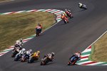 Alex Rins vor Sandro Cortese 