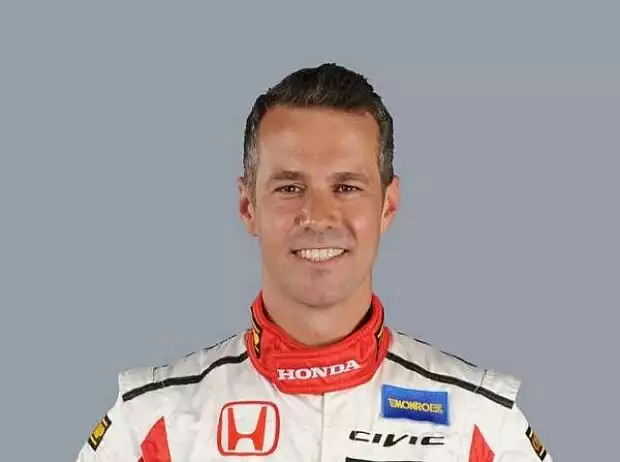 Tiago Monteiro Titel-Bild zur News: Tiago Monteiro