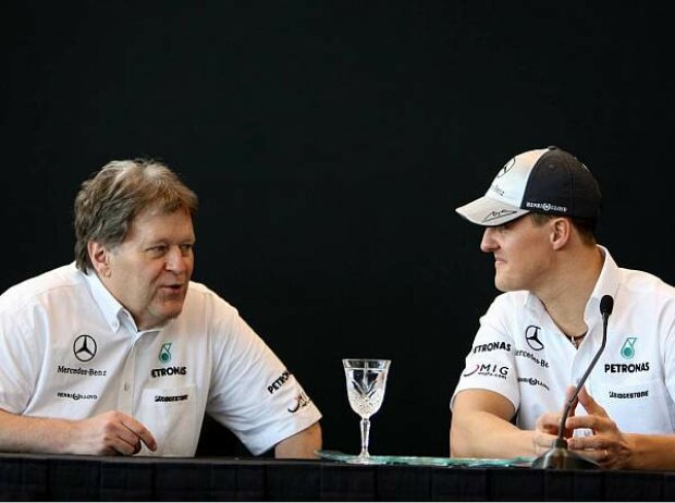 Titel-Bild zur News: Norbert Haug und Michael Schumacher