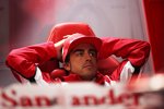Unterbeschäftigung wegen Regens: Fernando Alonso (Ferrari), in Hockenheim mit russischer Freundin unterwegs