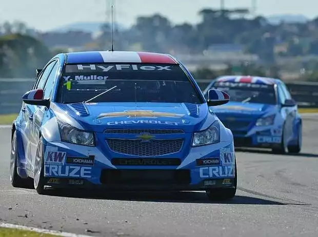 Yvan Muller Titel-Bild zur News: Yvan Muller