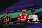 Sebastian Vettel (Red Bull), Fernando Alonso (Ferrari) und Mark Webber (Red Bull) 