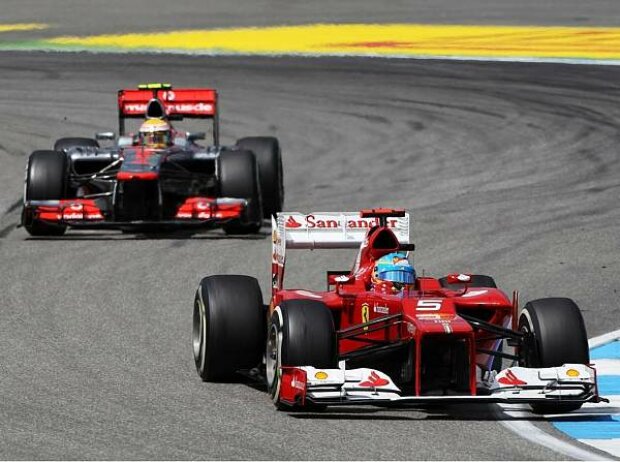 Fernando Alonso, Lewis Hamilton Fernando Alonso, Lewis Hamilton