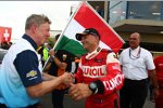 Gabriele Tarquini (Lukoil) mit Chevrolet-Sportchef Eric Neve