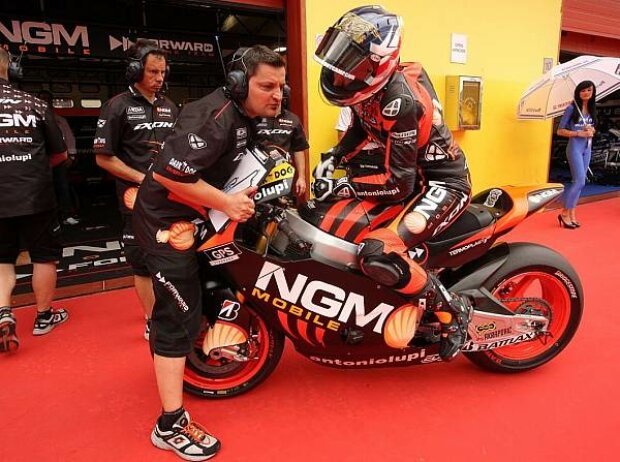 Colin Edwards Colin Edwards