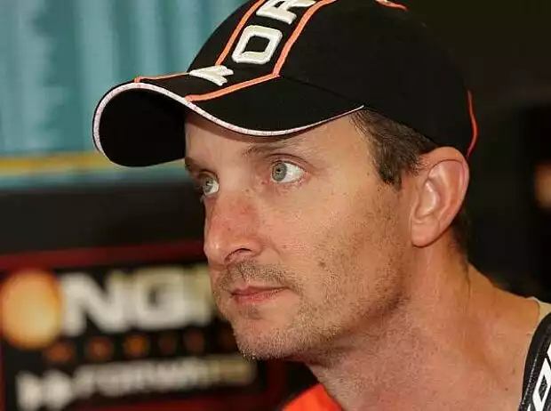 Titel-Bild zur News: Carl Edwards