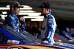 Die Waltrip-Teamkolllegen Martin Truex Jun. und Brian Vickers beim trauten Plausch