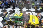 Carl Edwards (Roush) in der Victory Lane