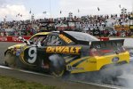 Burnout von Sieger Marcos Ambrose (Petty) 