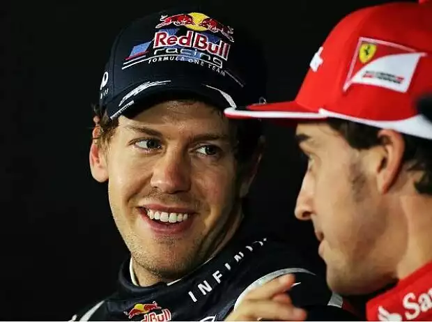 Fernando Alonso, Sebastian Vettel Titel-Bild zur News: Fernando Alonso, Sebastian Vettel