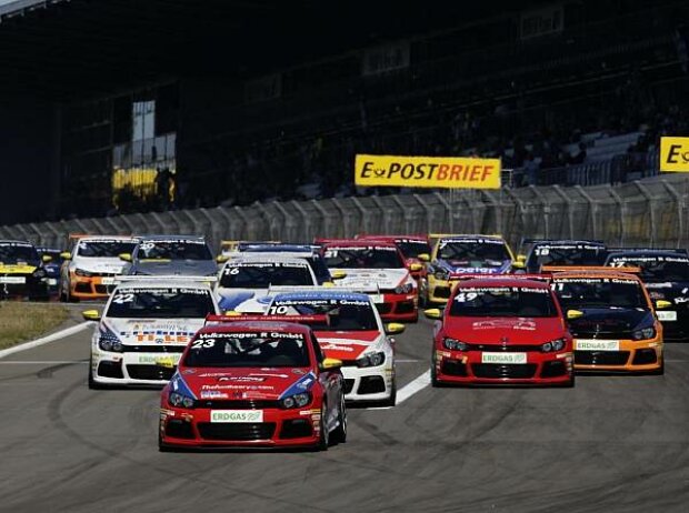 R-Cup auf dem Nürburgring R-Cup auf dem Nürburgring