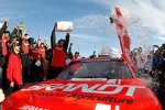 Justin Allgaier jubelt