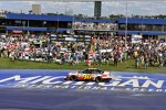 Greg Biffle (Roush) gewinnt