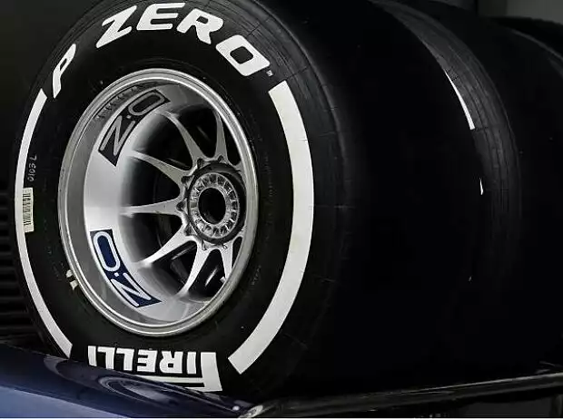 Medium-Reifen von Pirelli Titel-Bild zur News: Medium-Reifen von Pirelli
