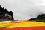 Randstein ausgangs Eau Rouge