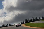 Felipe Massa (Ferrari) und die Regenwolken drohen