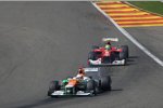 Paul di Resta (Force India) und Felipe Massa (Ferrari) 