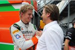 Nico Hülkenberg (Force India) und Michiel Mol (Formel-1-Projektdirektor, Force India) 