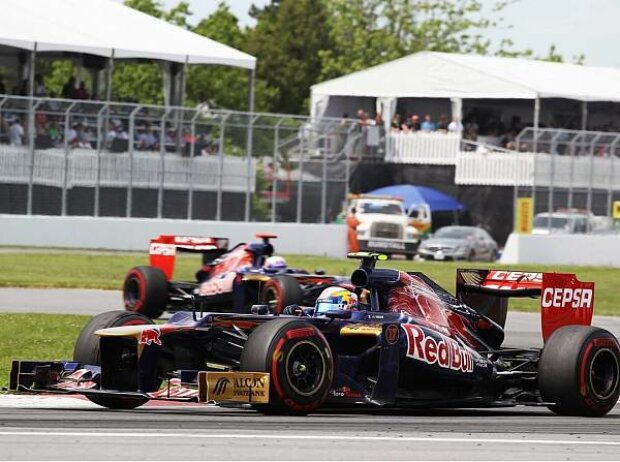 Jean-Eric Vergne vor Daniel Ricciardo Jean-Eric Vergne vor Daniel Ricciardo