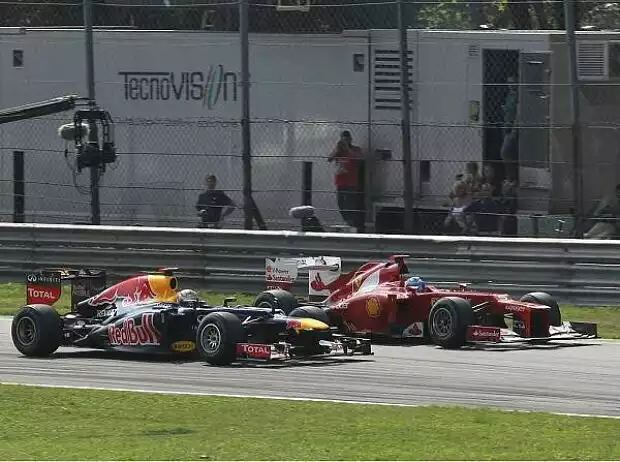 Titel-Bild zur News: Sebastian Vettel, Fernando Alonso