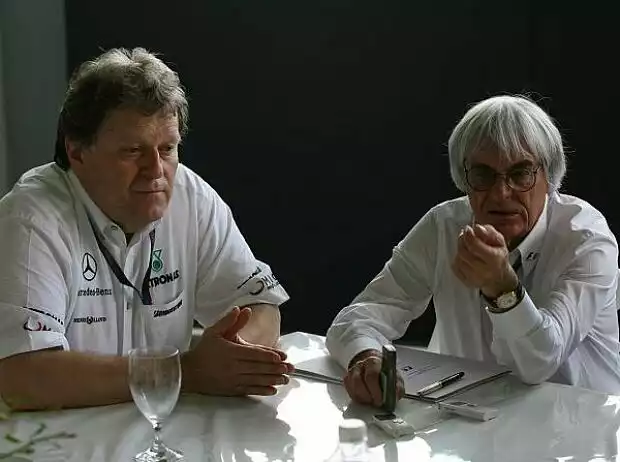Titel-Bild zur News: Norbert Haug und Bernie Ecclestone