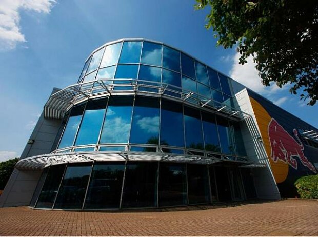 Red-Bull-Fabrik in Milton Keynes