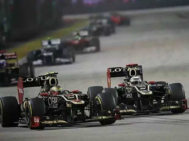 Romain Grosjean, Kimi Räikkönen Titel-Bild zur News: Romain Grosjean, Kimi Räikkönen