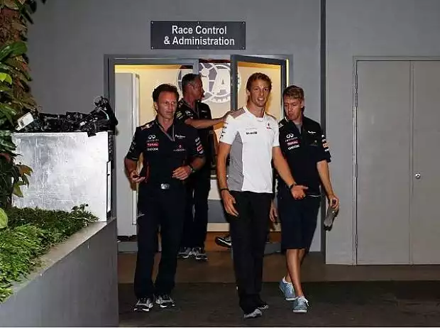 Christian Horner, Jenson Button und Sebastian Vettel Titel-Bild zur News: Christian Horner, Jenson Button und Sebastian Vettel