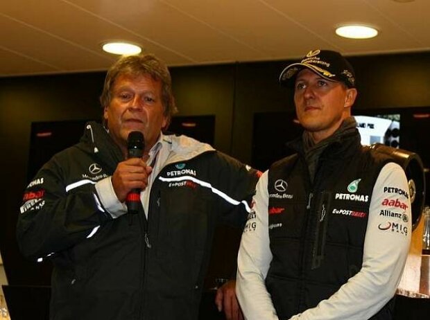 Michael Schumacher, Norbert Haug (Mercedes-Motorsportchef) Michael Schumacher, Norbert Haug (Mercedes-Motorsportchef)