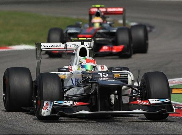 Sergio Perez, Lewis Hamilton