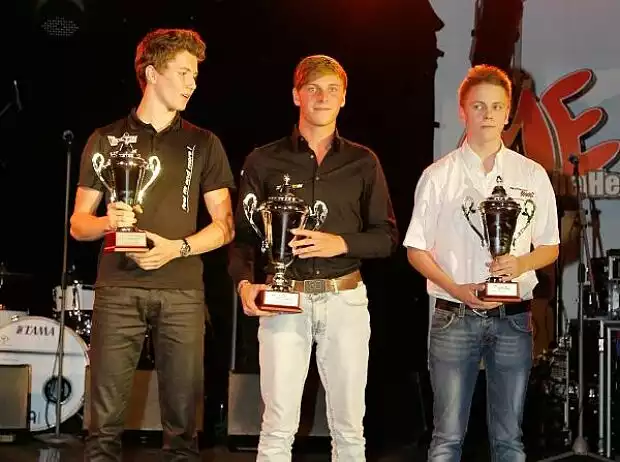 Gustav Malja, Marvin Kirchhöfer und Jeffrey Schmidt Titel-Bild zur News: Gustav Malja, Marvin Kirchhöfer und Jeffrey Schmidt
