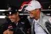 Bild zum Inhalt: Vettel wünscht sich Formel-1-Verbleib Schumachers