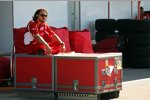 Ferrari-Mechaniker gönnt sich eine Pause